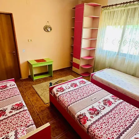 Villa Jico Travel - Samuel Vlorë